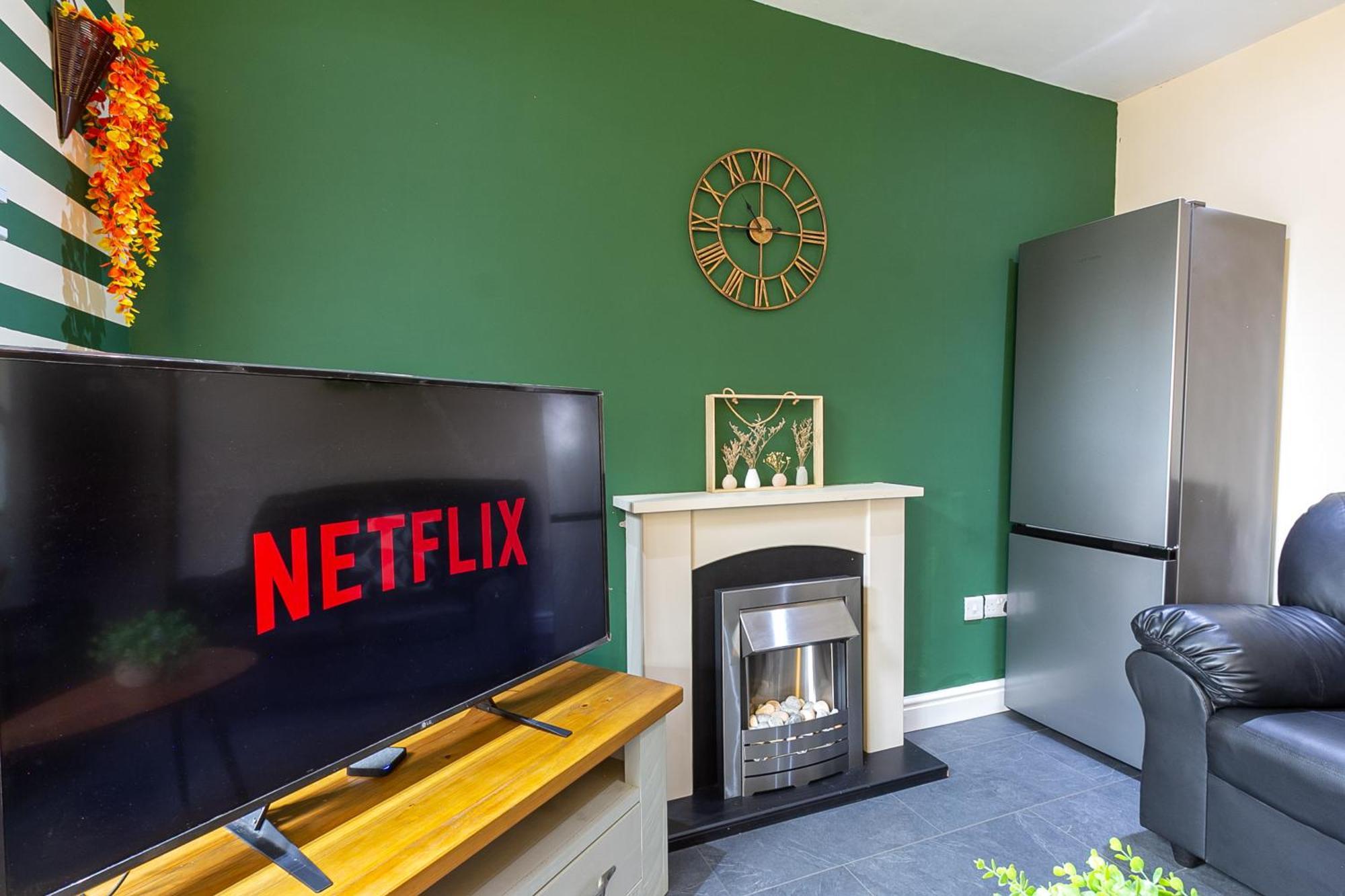 Appartamento Bathway House - Free Secured Parking And Wifi Coventry Esterno foto