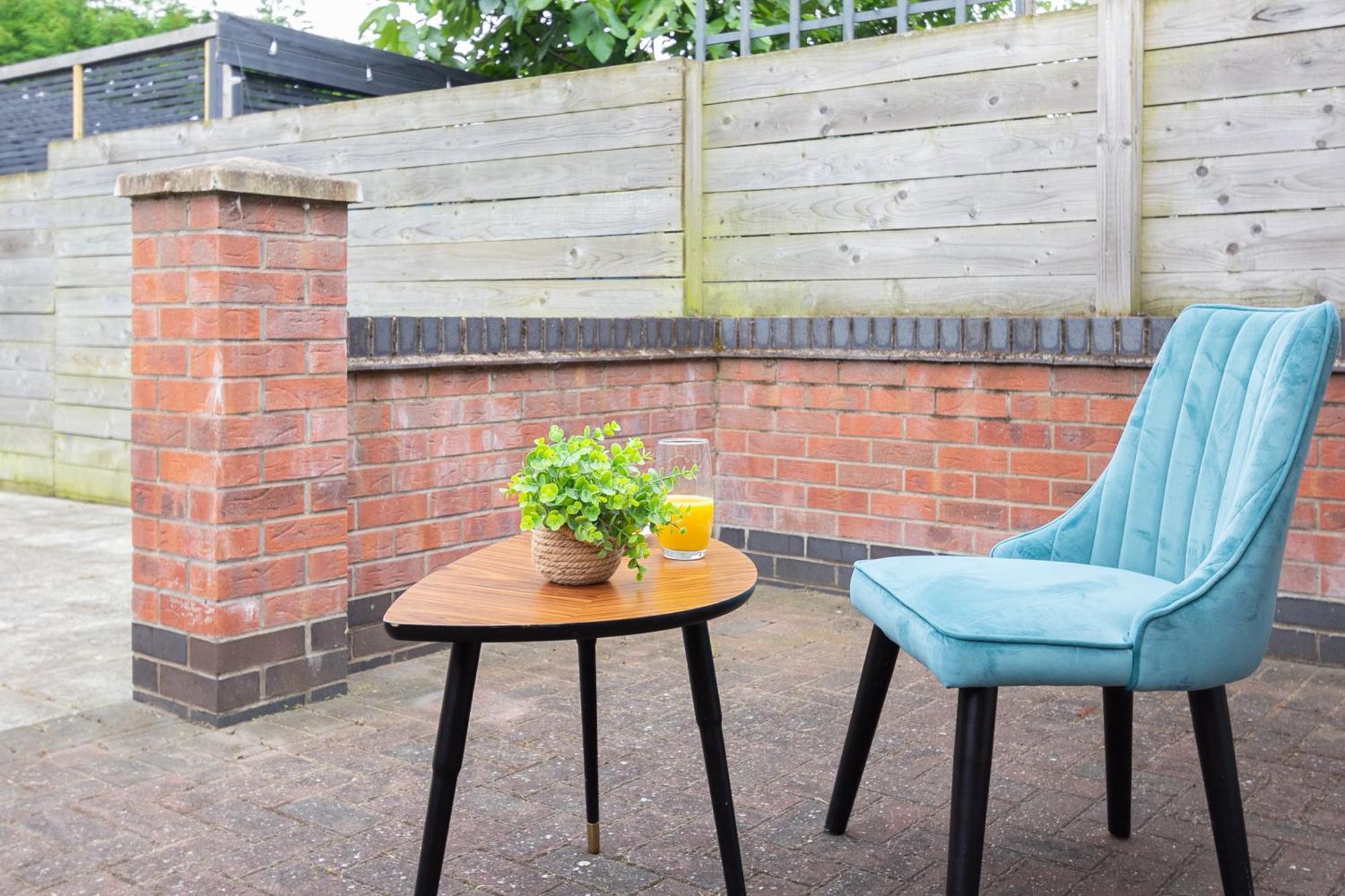 Appartamento Bathway House - Free Secured Parking And Wifi Coventry Esterno foto