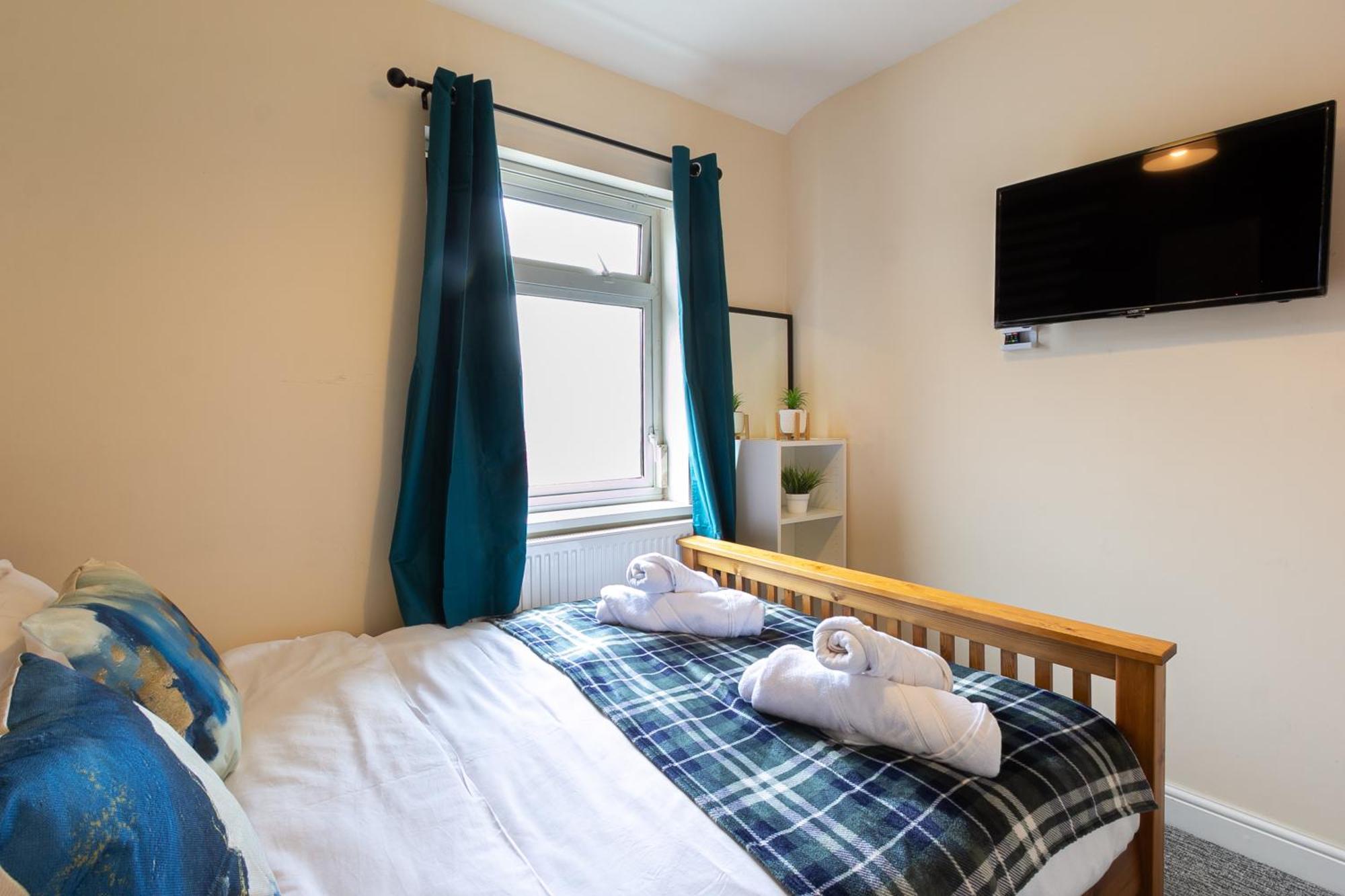 Appartamento Bathway House - Free Secured Parking And Wifi Coventry Esterno foto