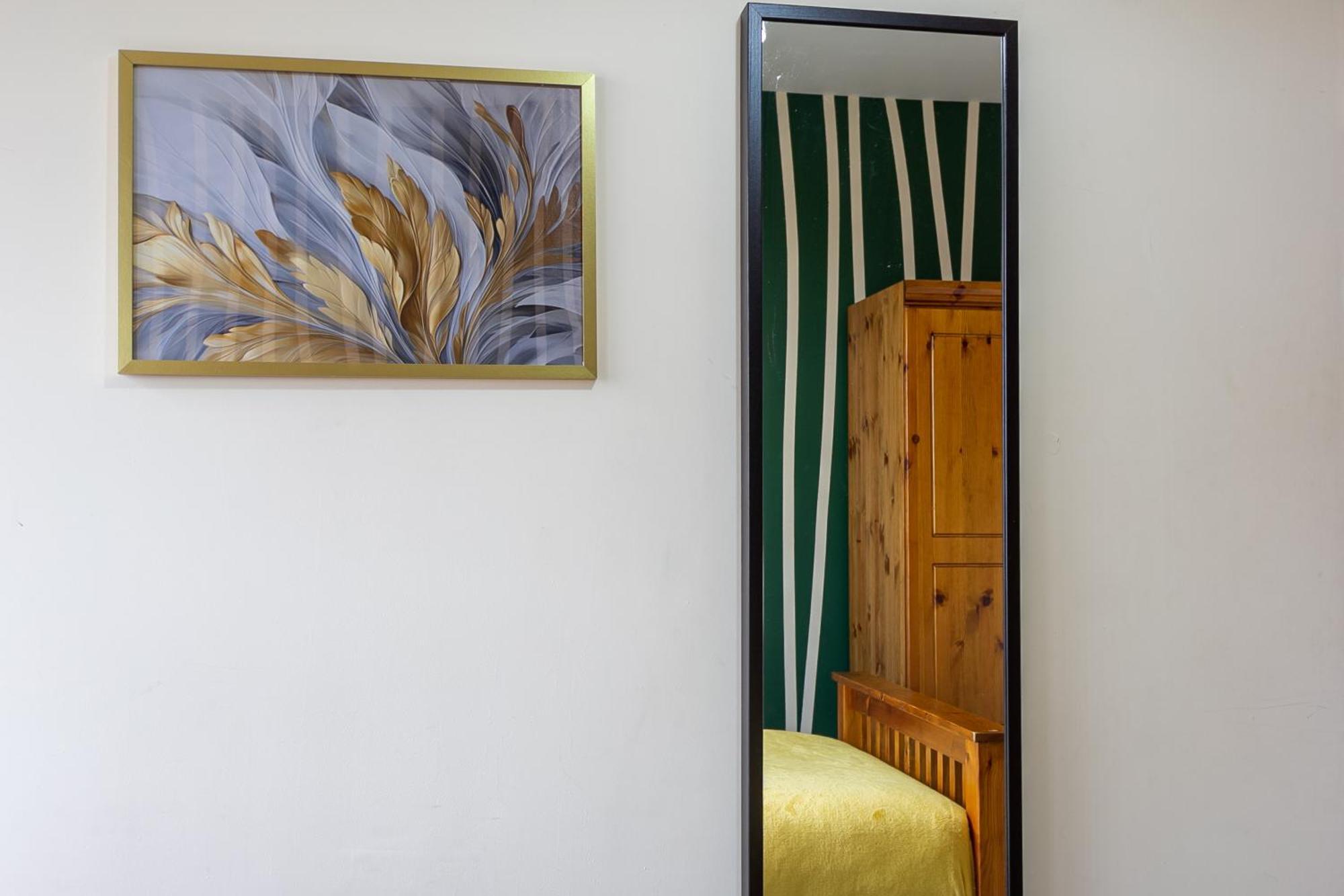 Appartamento Bathway House - Free Secured Parking And Wifi Coventry Esterno foto